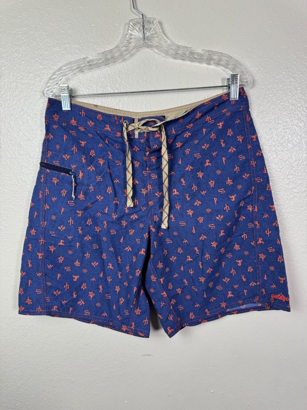 Patagonia Mens Blue Board Shorts size 32 8" Beach Surf Swim Southwestern Novelty